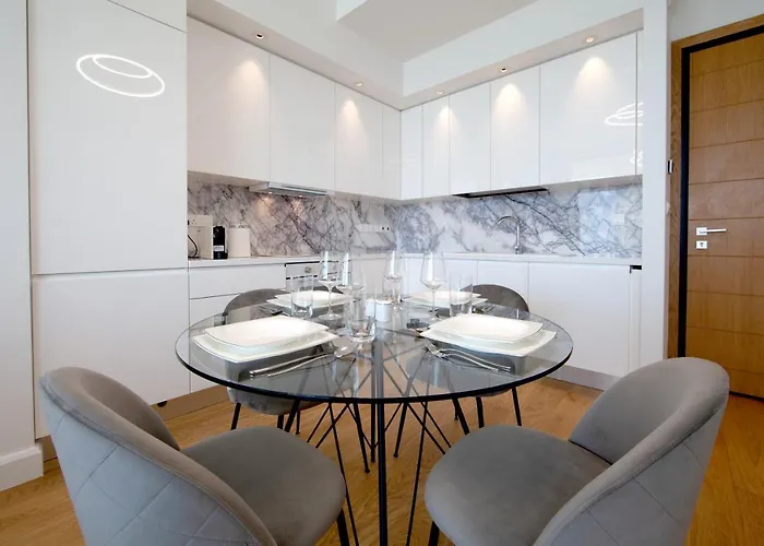 Апартаменты Sky Tower Лимасол